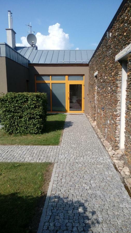 Gospodarstwo Agroturystyczne-Pensjonat Sad Podgórzyn Esterno foto